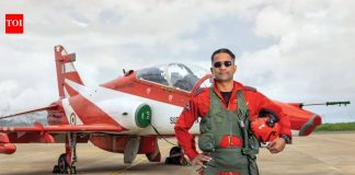 सूर्यकिरणची ३० वर्षे: भारताचे लाल बाण नेमकेपणा, अभिमान आणि राष्ट्रीय आकांक्षेचे प्रतीक कसे बनले